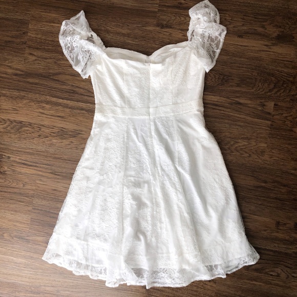 Astr Poppy Off Shoulder Lace Bustier Dress - Picture 6 of 8